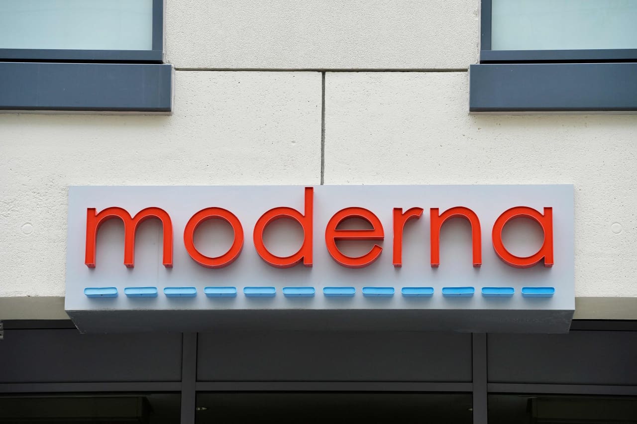 Moderna’s stock tumbles after reported leak of data for cancer vaccine — MarketWatch, Zurich Health news