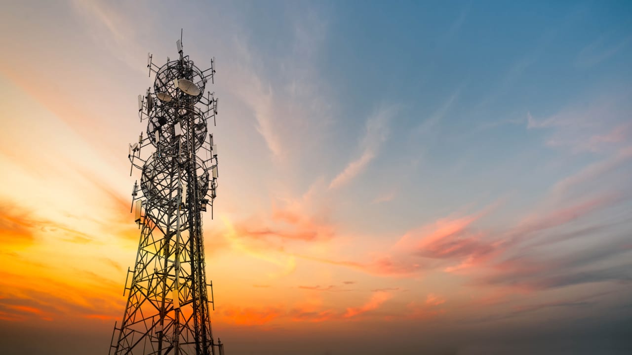 The mobile ambitions of SpaceX see telecom stocks get hit again. What the latest developments mean. — MarketWatch, Zurich Business news